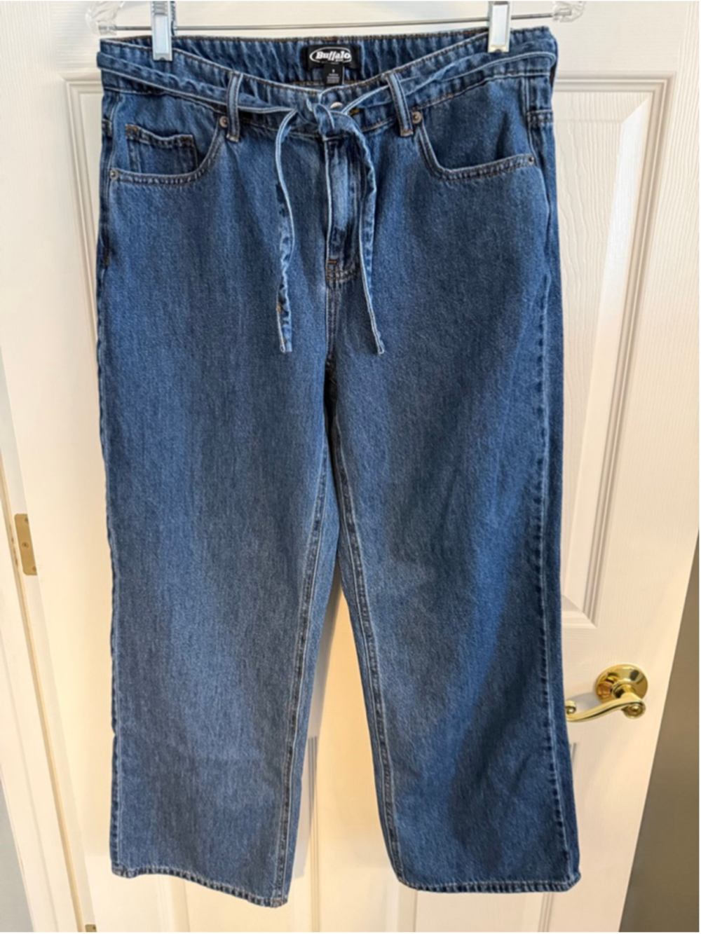 Buffalo Jeans Women's High Rise Wide Leg Belted Jeans size 2 EUC